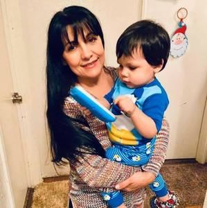 Meet your Posher, Delia